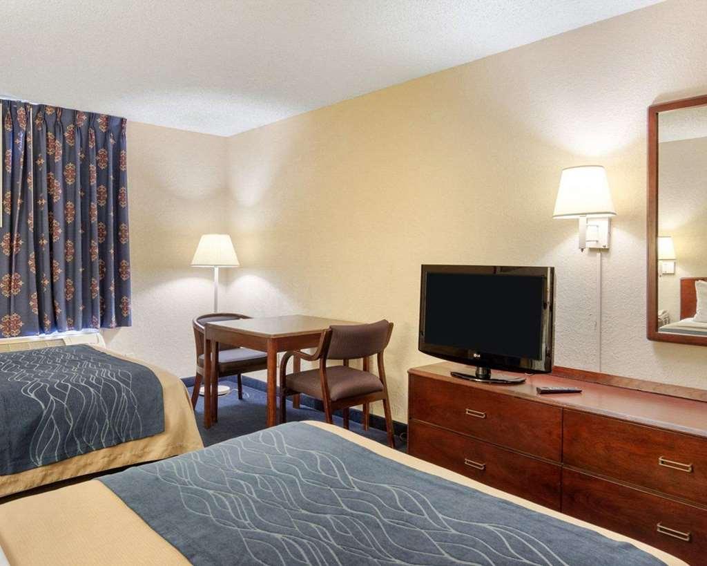Quality Inn University Area Farmville Oda fotoğraf