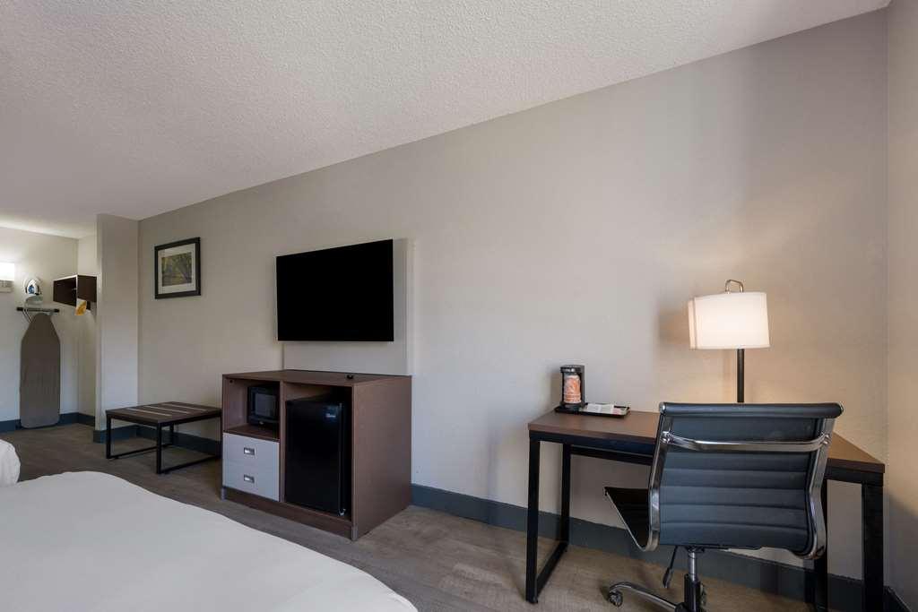Quality Inn University Area Farmville Oda fotoğraf
